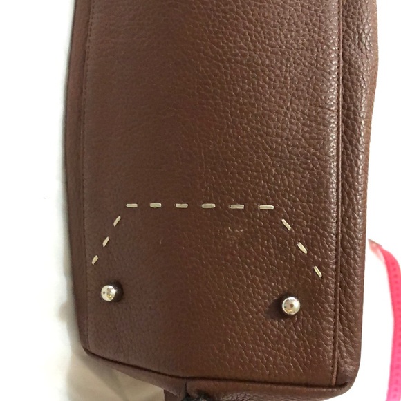 Beautiful Slouch purse by BCBG Max Azaria - Picture 3 of 8